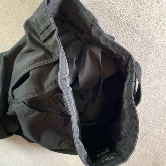 5.11 Tactical Pants Mens 36x32 Black Cargo Tactical Workwear Utility Pockets - Picture 11 of 14
